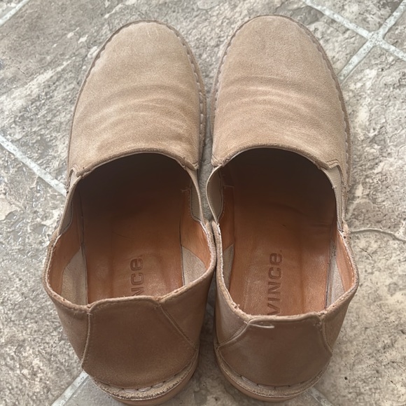 Vince//Suede Slip On Loafers - Picture 4 of 8